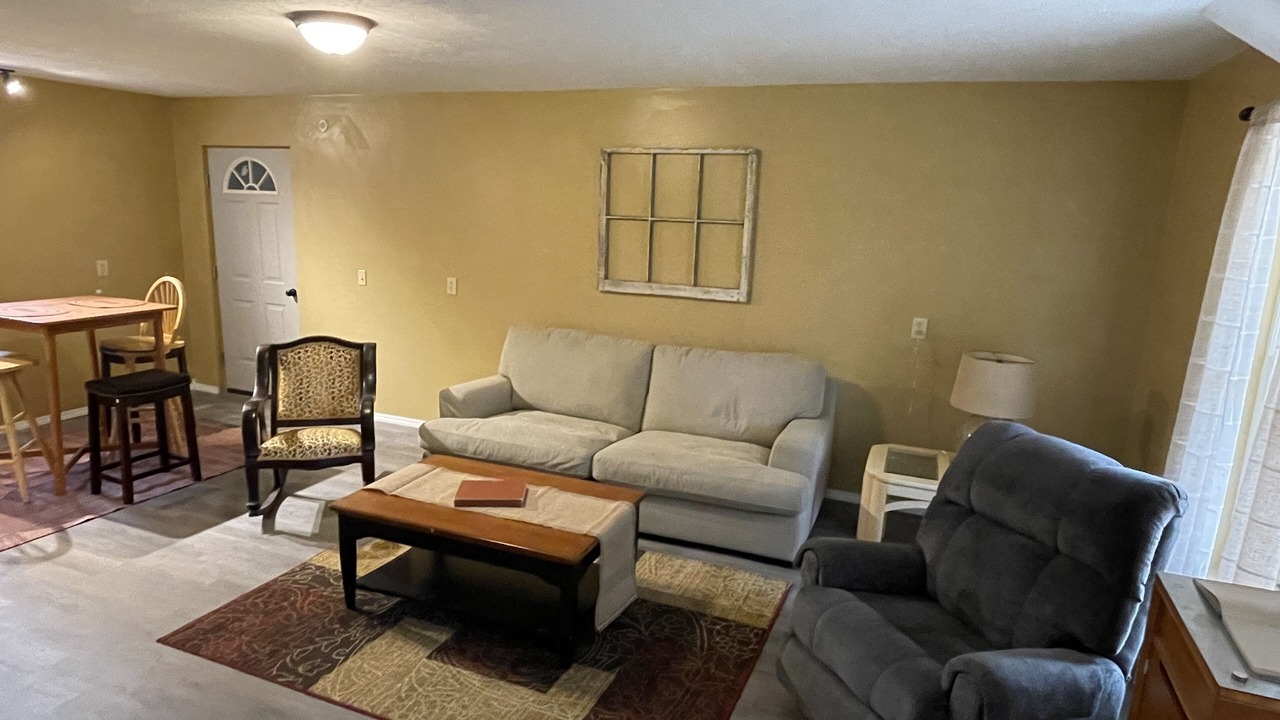 Photo of Livingroom in Nelsonville