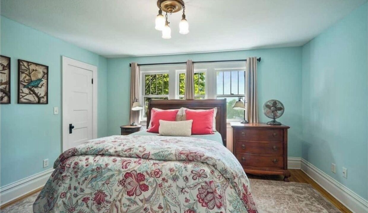 Photo of Bedroom in Red Wing