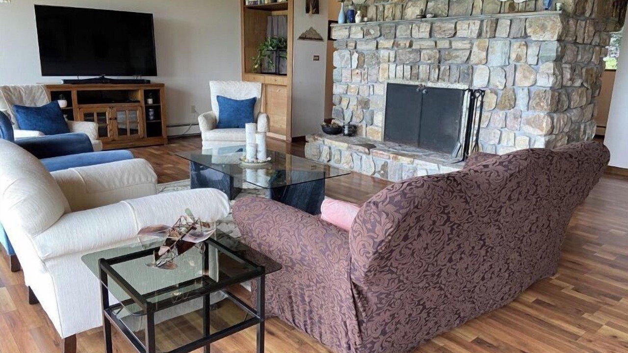 Photo of Bedroom in Schuyler Falls