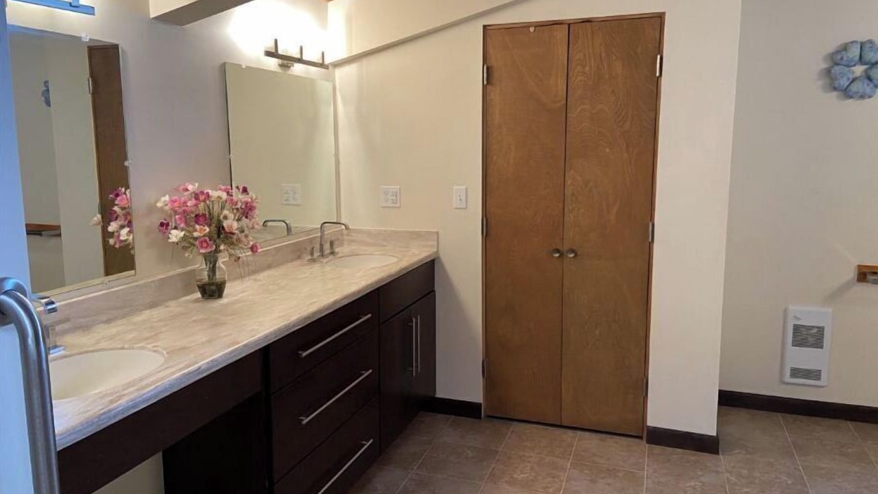 Photo of Bathroom in Schuyler Falls