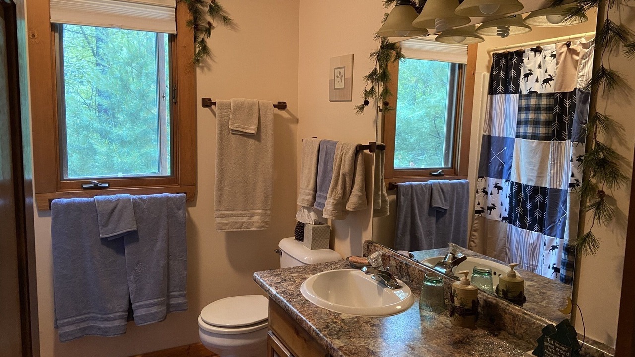 Photo of Bathroom in Stone Lake
