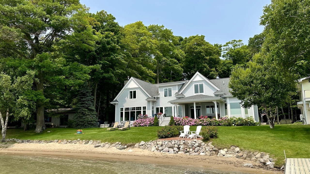 Photo of Outdoor in Empire