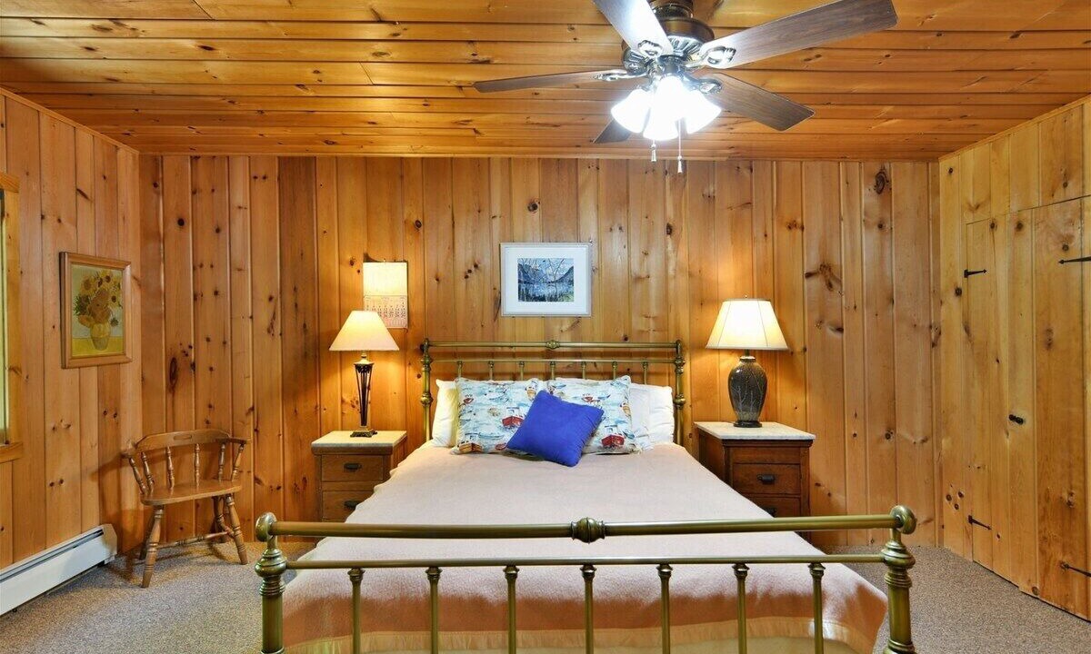 Photo of Bedroom in Solon Springs