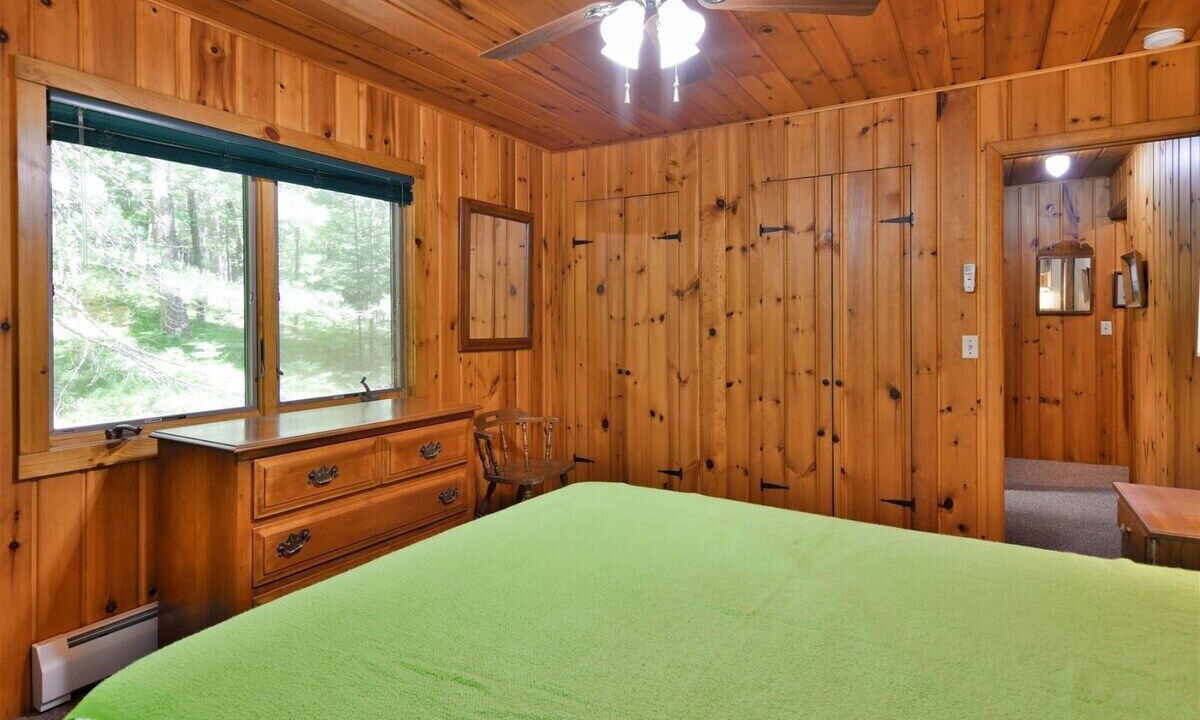 Photo of Bedroom in Solon Springs