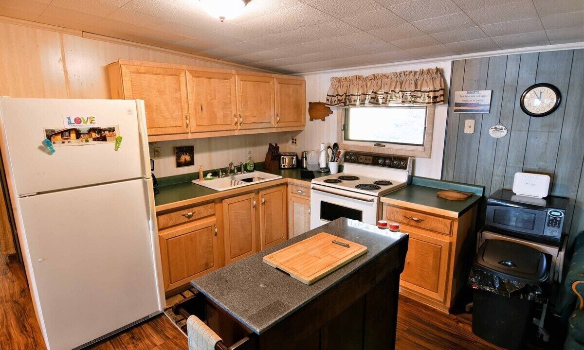 Photo of Kitchen in Solon Springs