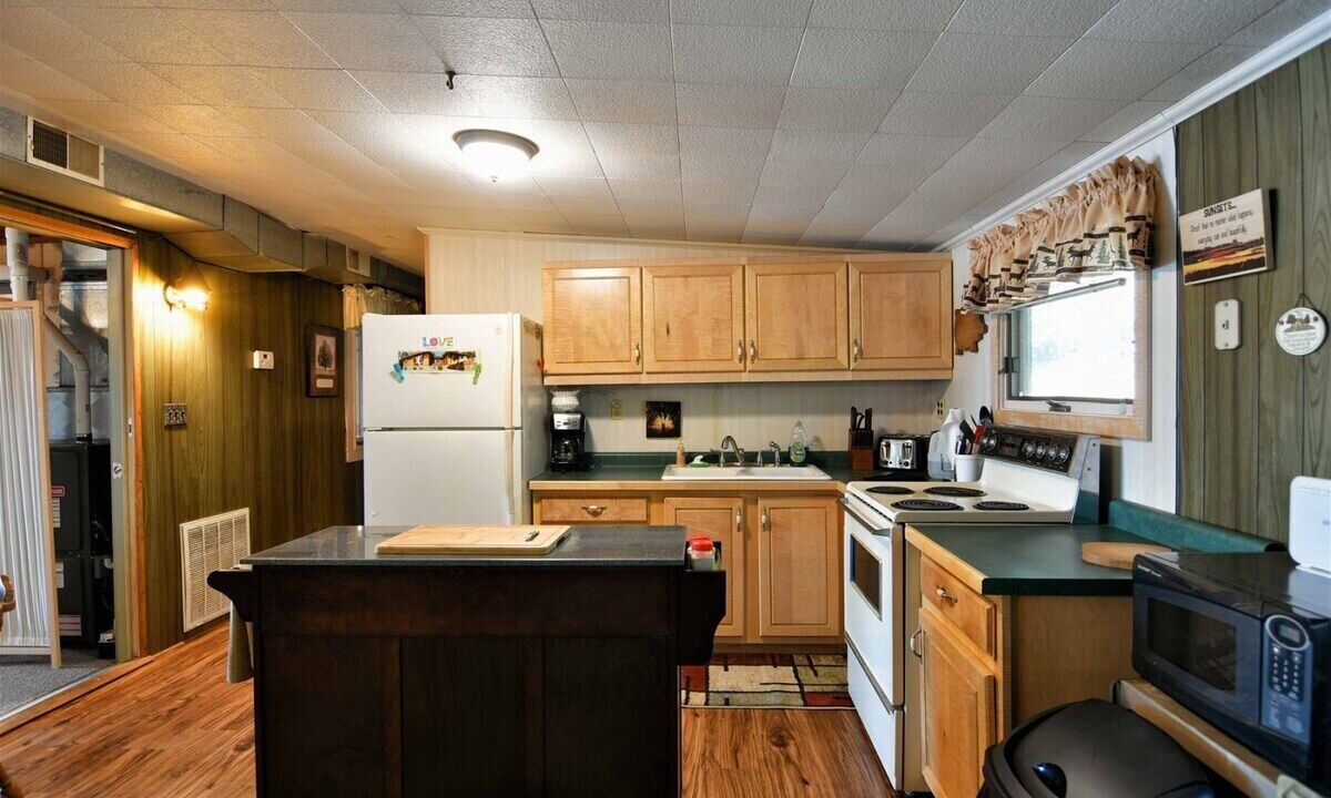 Photo of Kitchen in Solon Springs