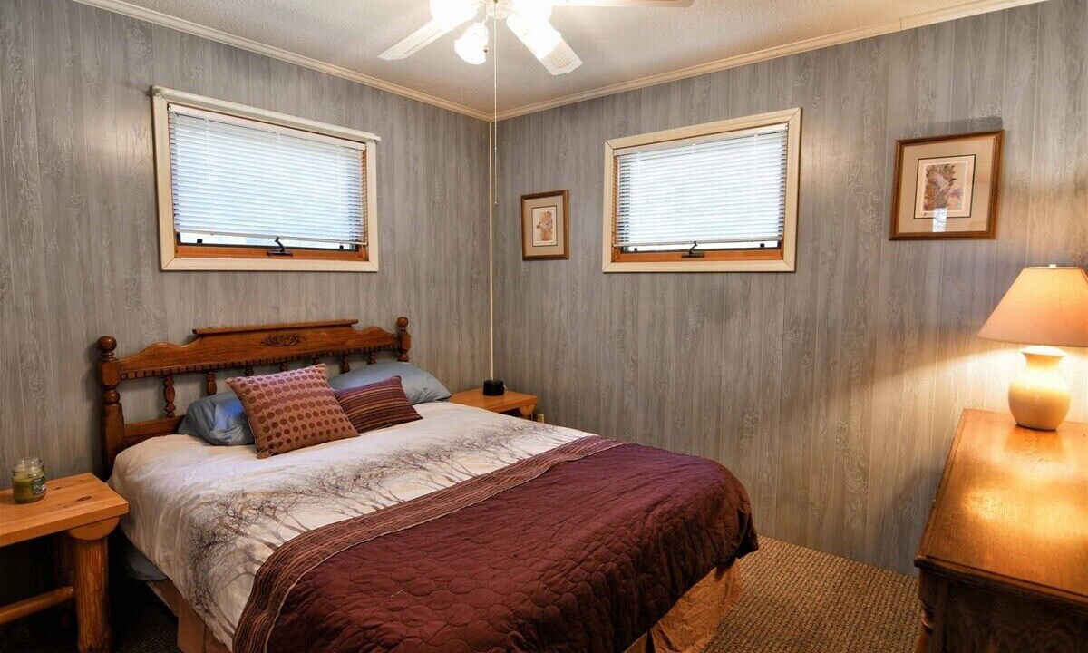 Photo of Bedroom in Solon Springs