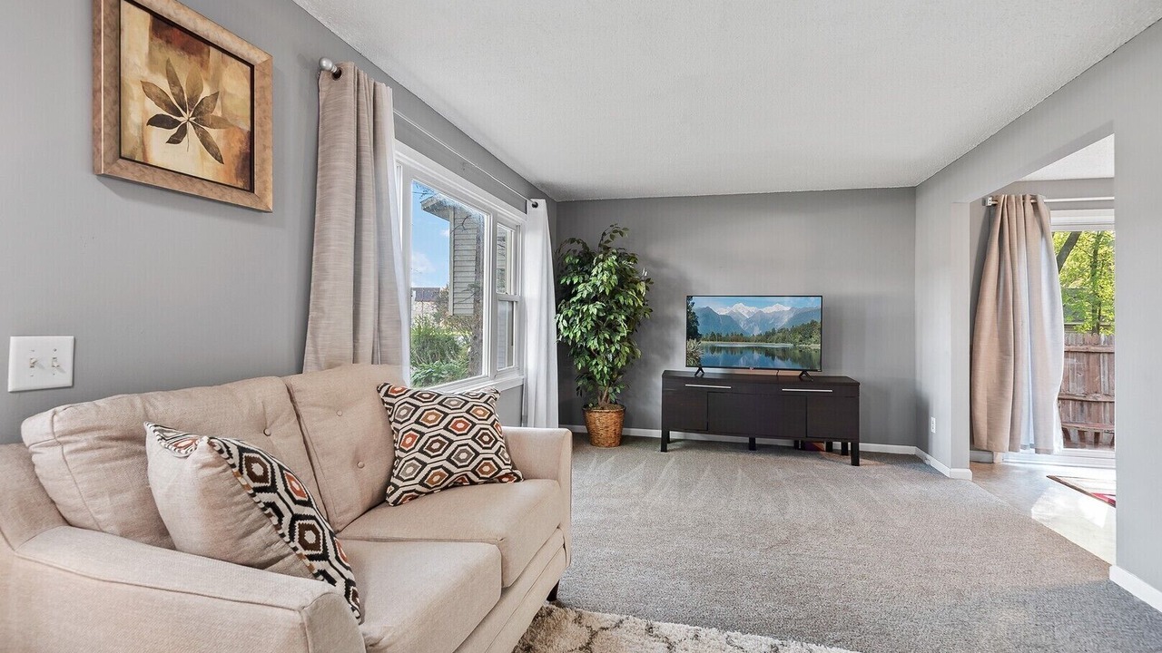 Photo of Livingroom in Little Canada