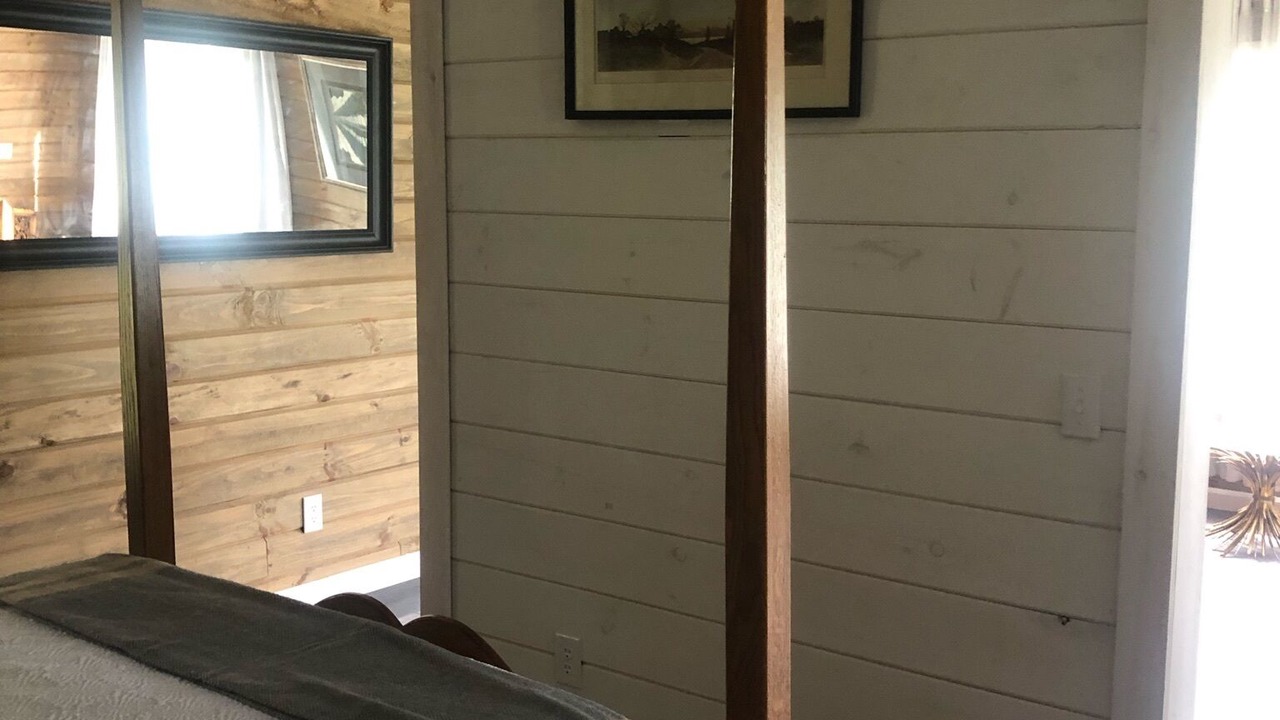 Photo of Bedroom in Weston