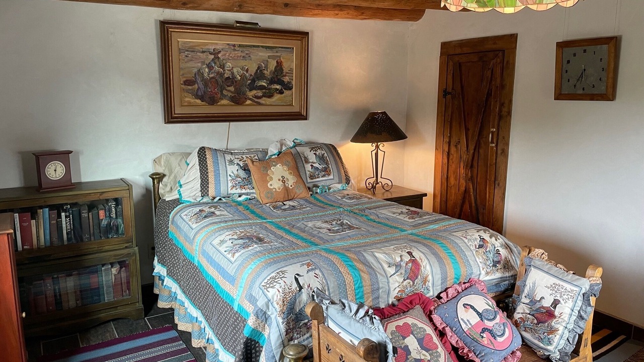 Photo of Bedroom in Nambe Pueblo