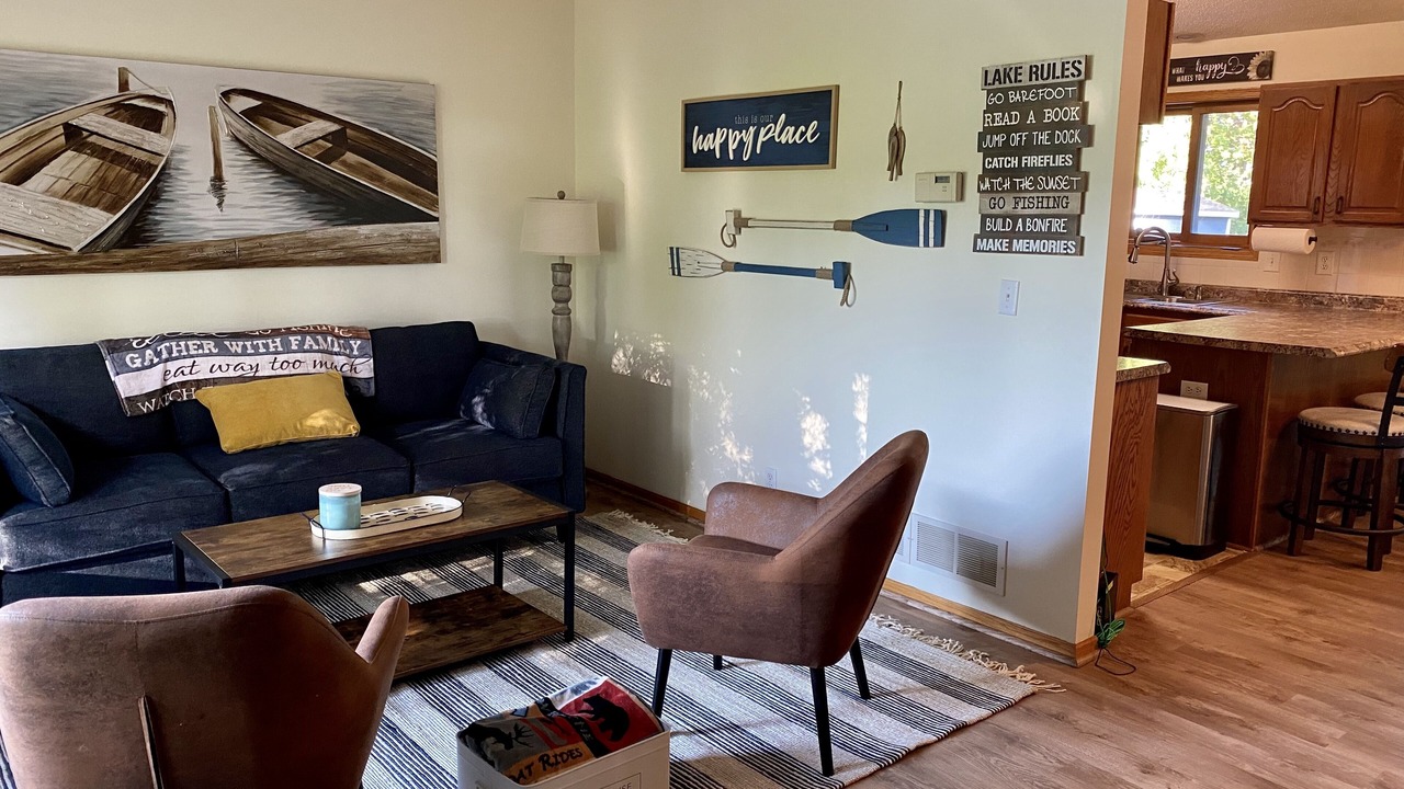 Photo of Livingroom in Lindstrom