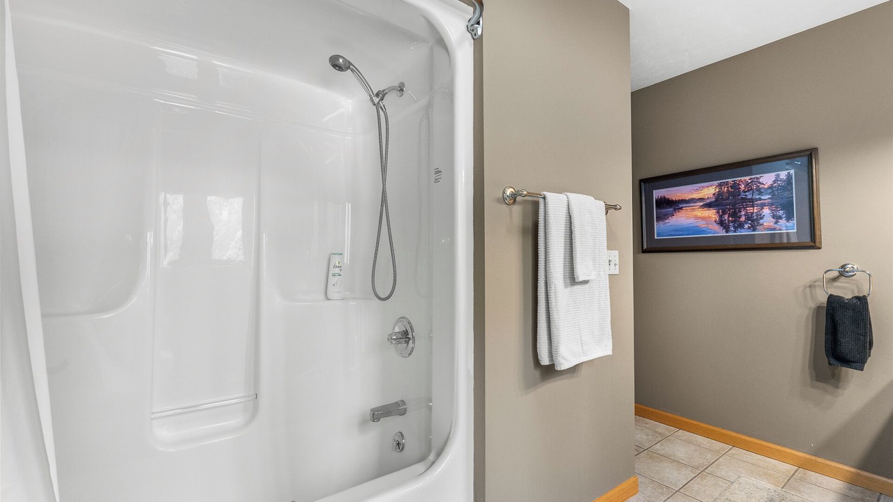 Photo of Bathroom in Sturgeon Bay