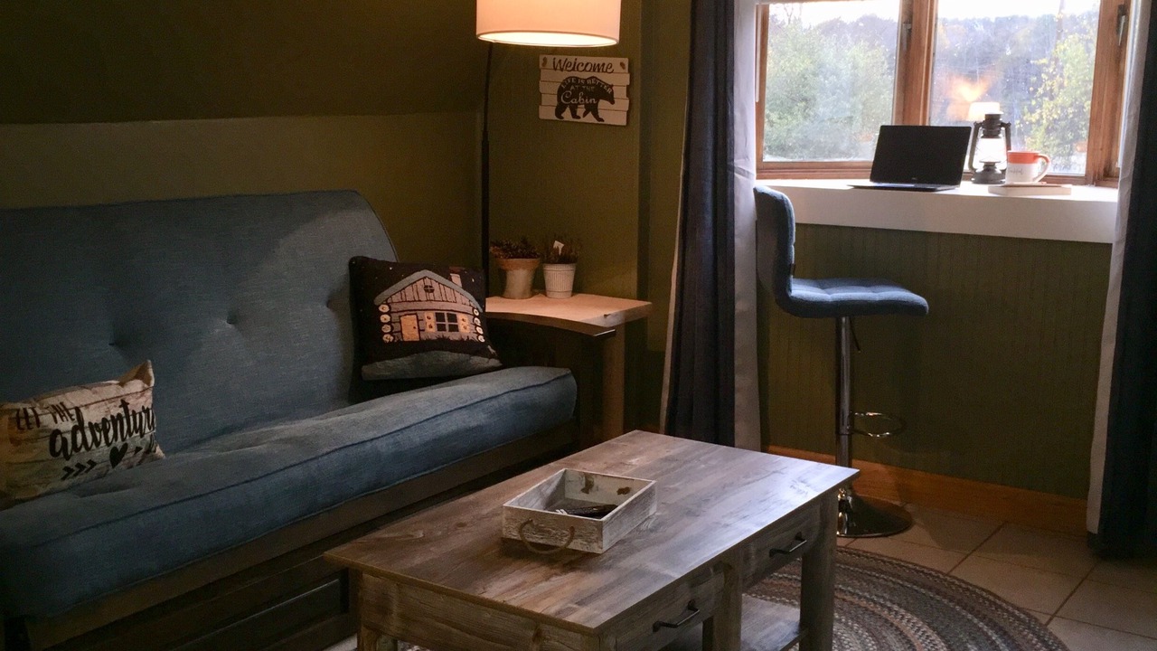 Photo of Livingroom in Gloversville