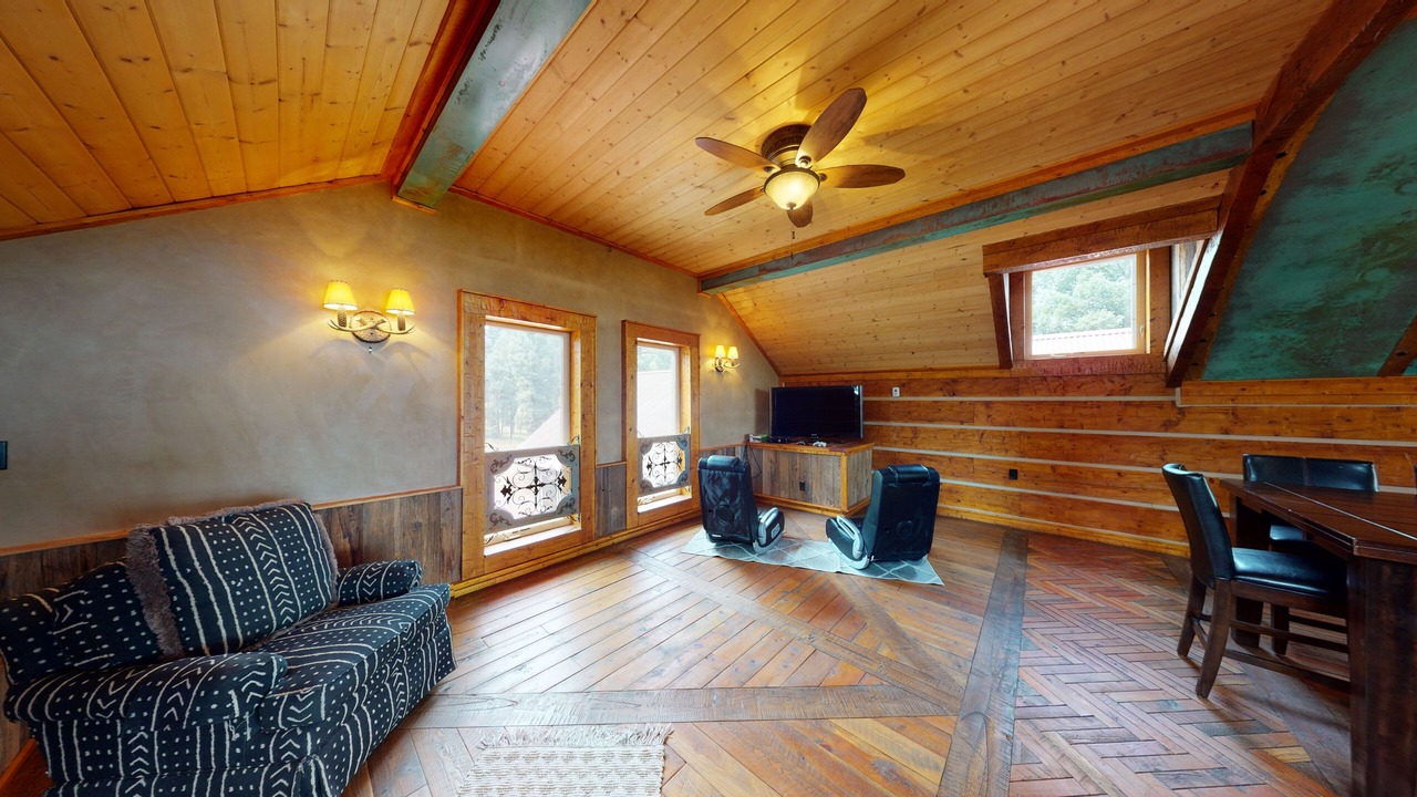 Photo of Livingroom in Angel Fire