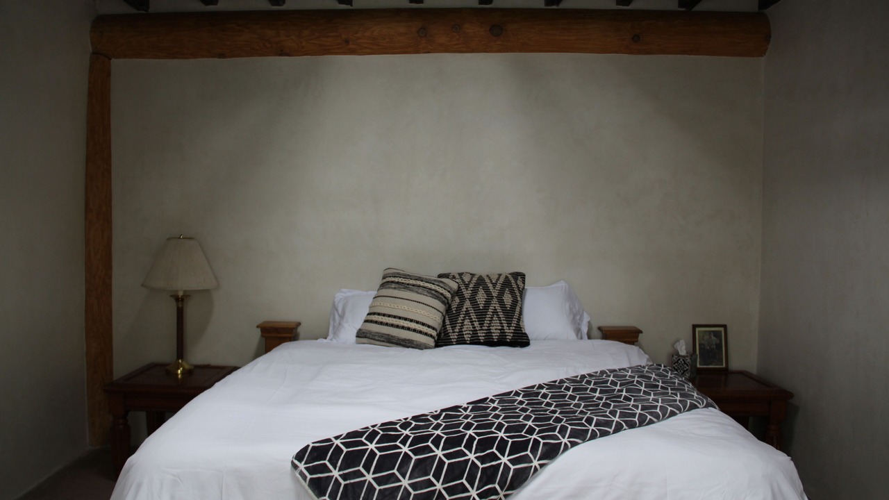 Photo of Bedroom in Alamedan Valley