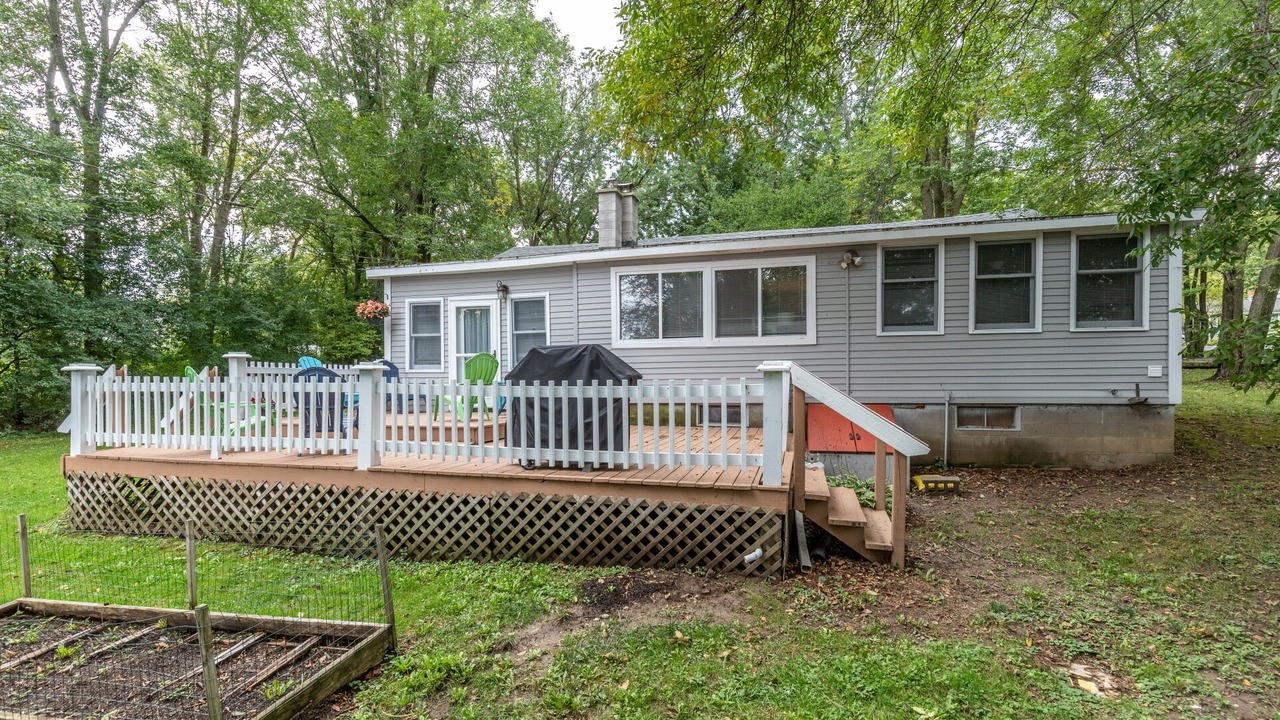 Photo of Outdoor in Malletts Bay