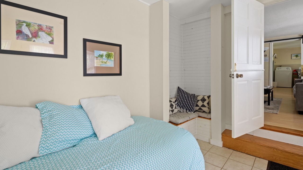 Photo of Bedroom in Malletts Bay