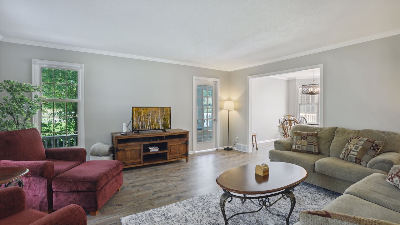 Photo of Livingroom in Hinckley