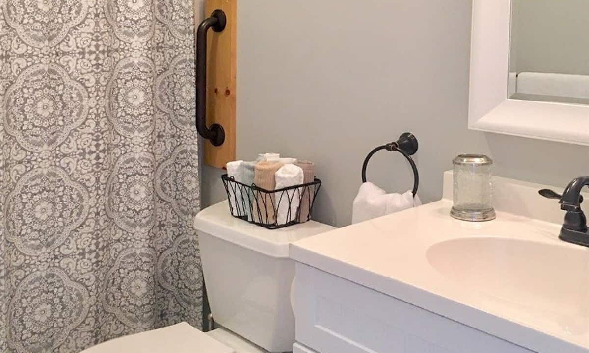 Photo of Bathroom in Lake Placid