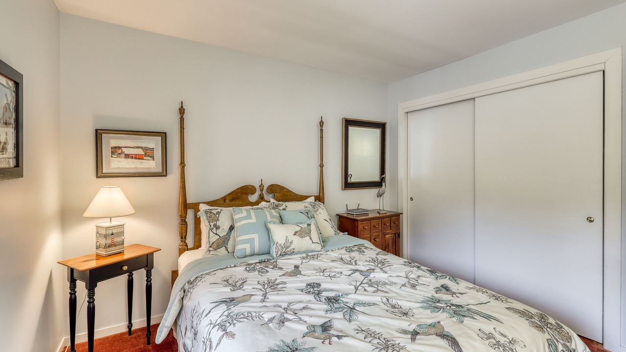 Photo of Bedroom in Warren