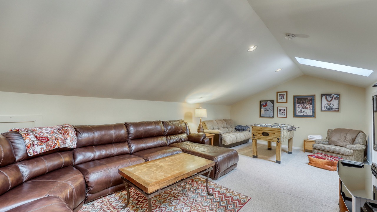 Photo of Livingroom in Warren