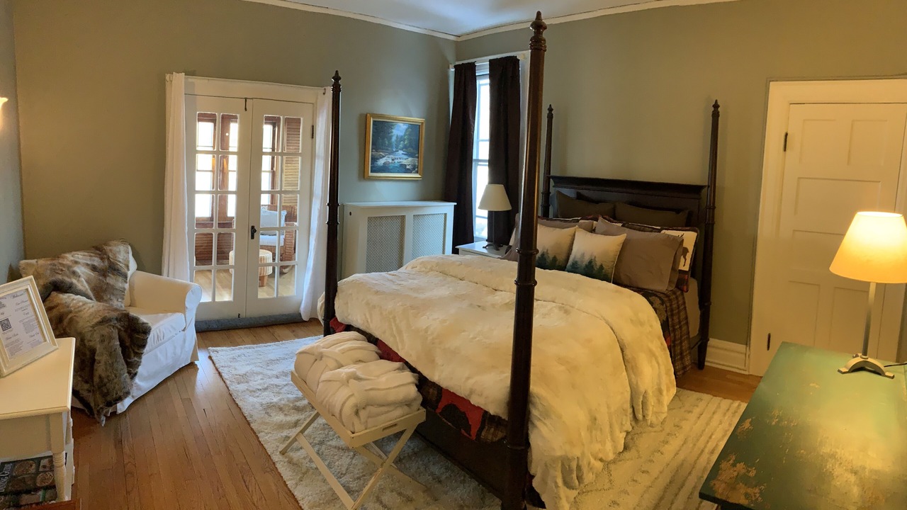 Photo of Bedroom in Saranac Lake