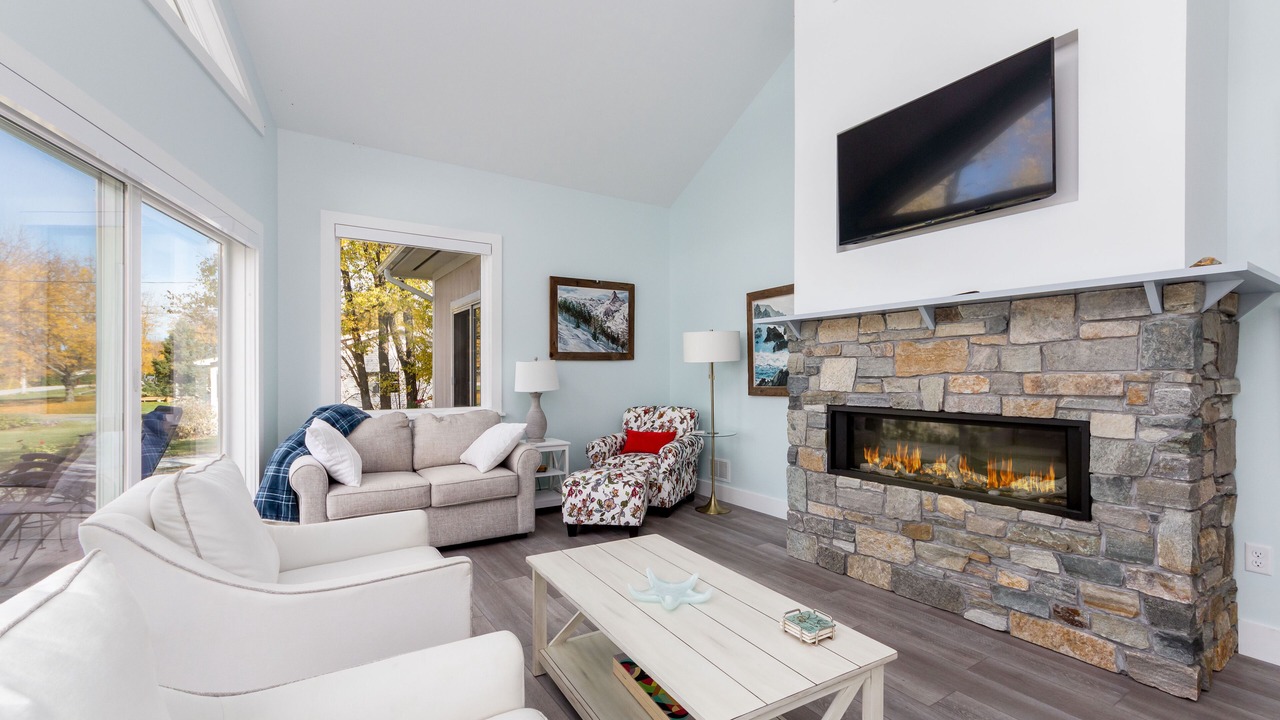 Photo of Livingroom in Isle La Motte