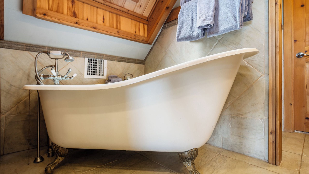 Photo of Bathroom in Eagle Nest
