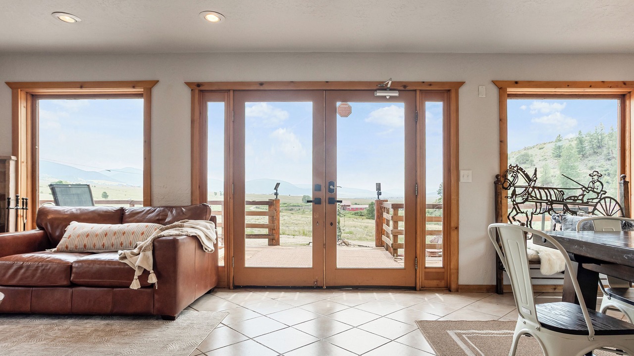 Photo of Livingroom in Eagle Nest