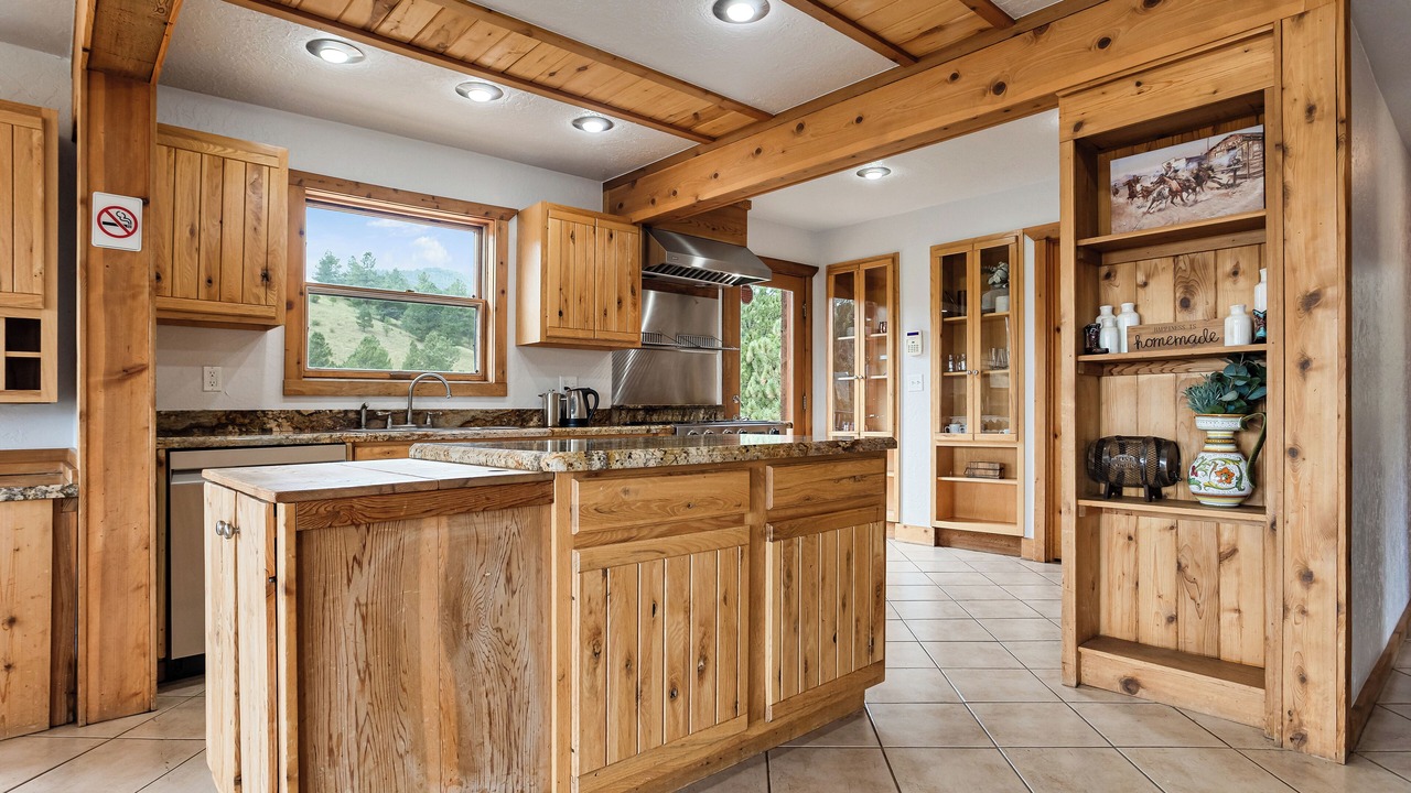 Photo of Kitchen in Eagle Nest