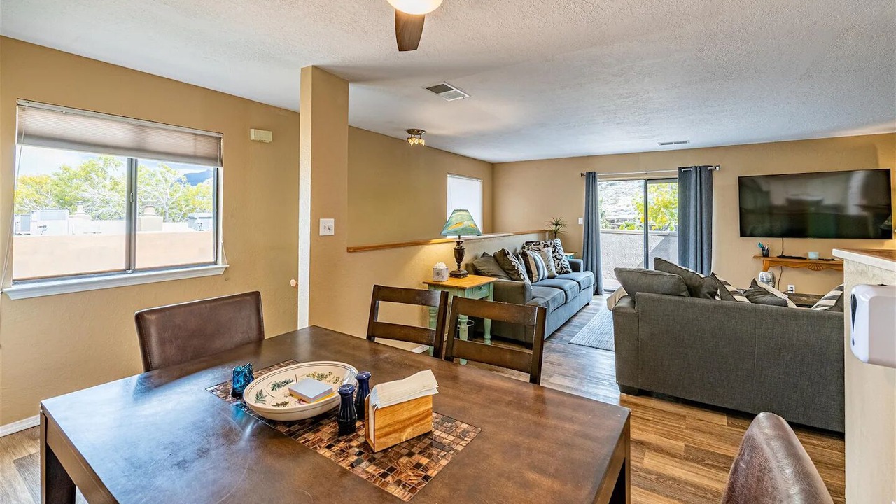 Photo of Livingroom in Cibola Addition