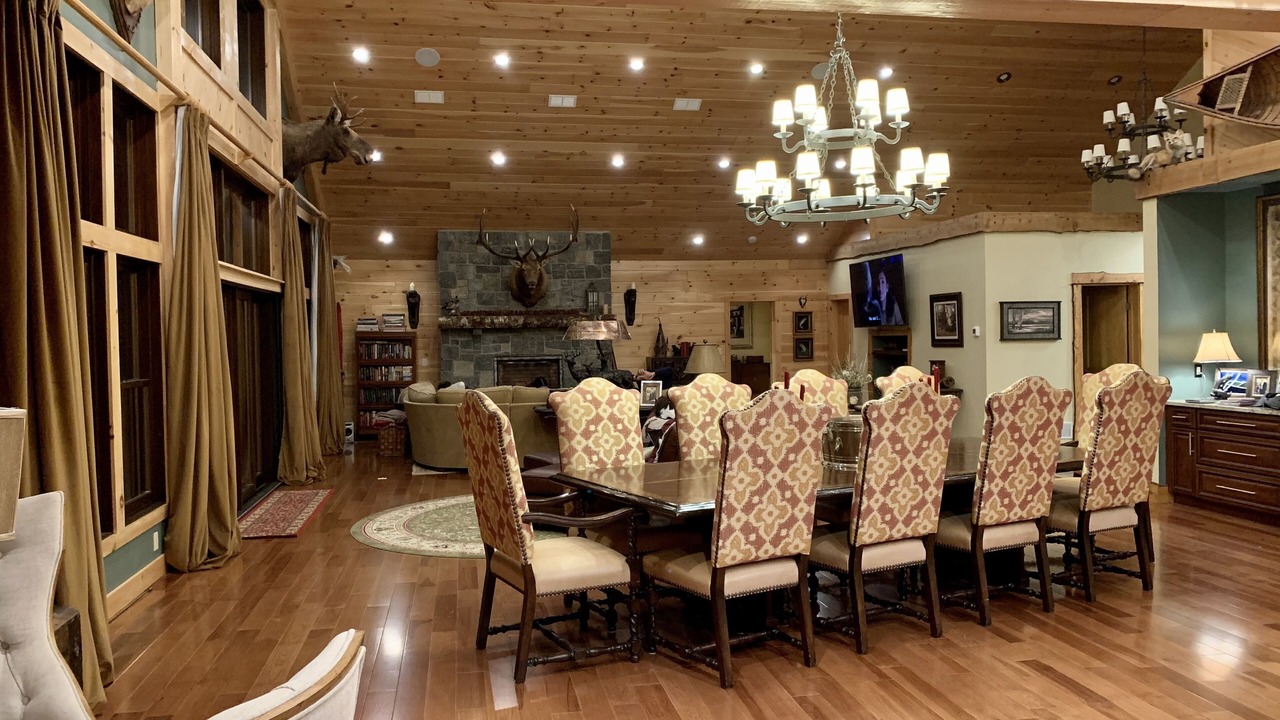 Photo of Livingroom in Tupper Lake