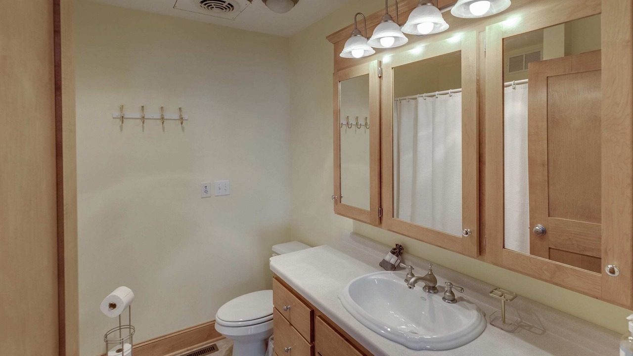 Photo of Bathroom in Onamia