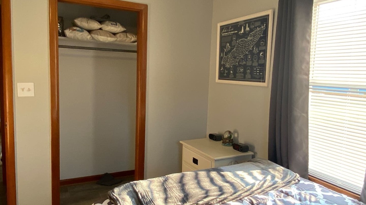 Photo of Bedroom in Port Clinton