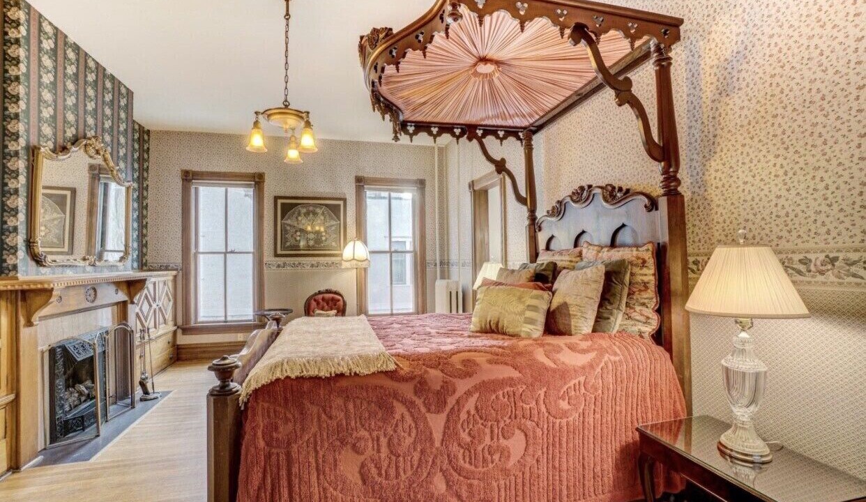 Photo of Bedroom in Red Wing