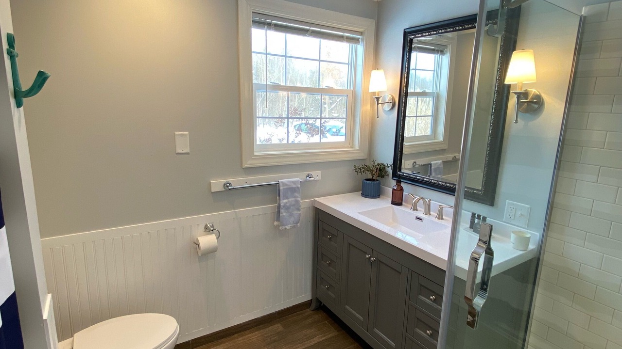 Photo of Bathroom in Miami Park