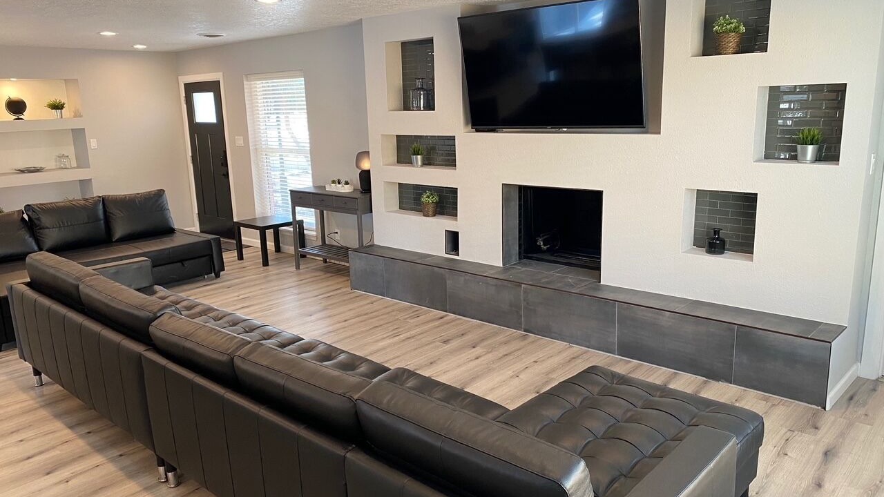 Photo of Livingroom in Paradise Hills Civic