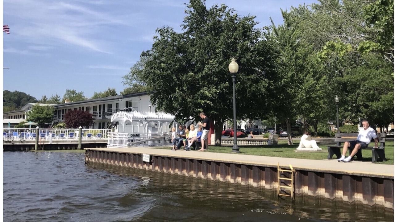 Photo of Others in Saugatuck