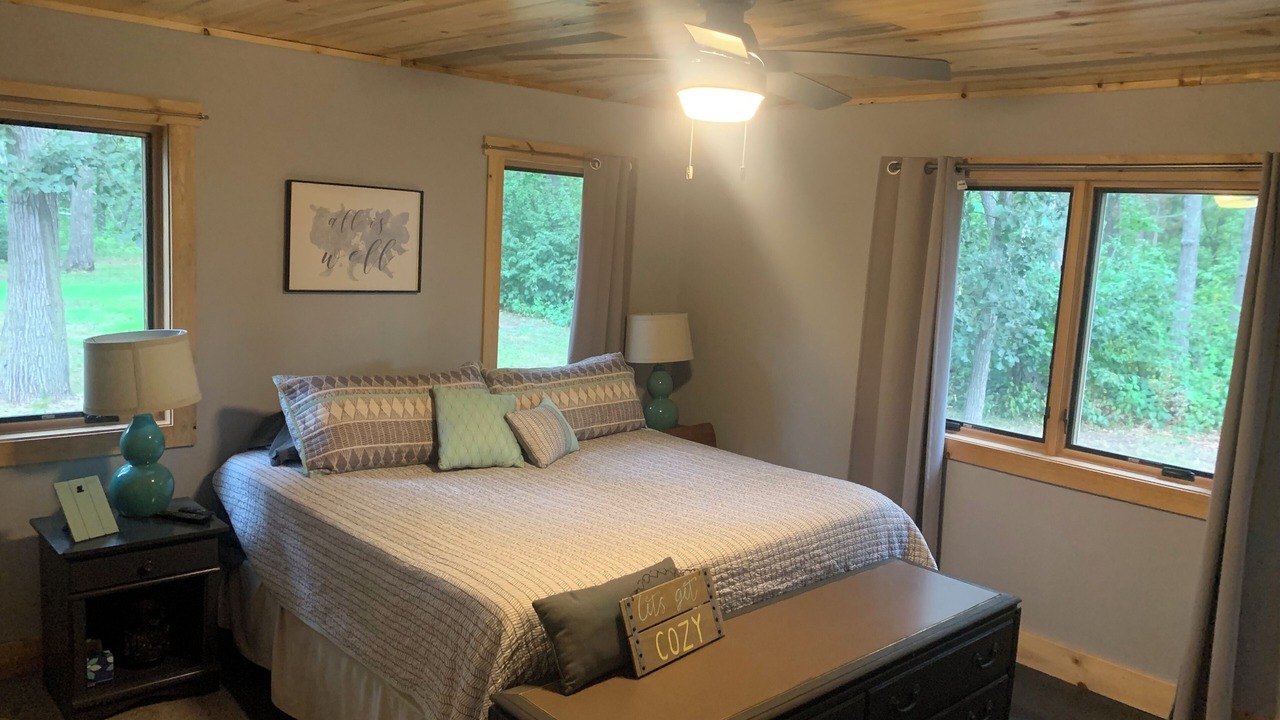 Photo of Bedroom in Brainerd