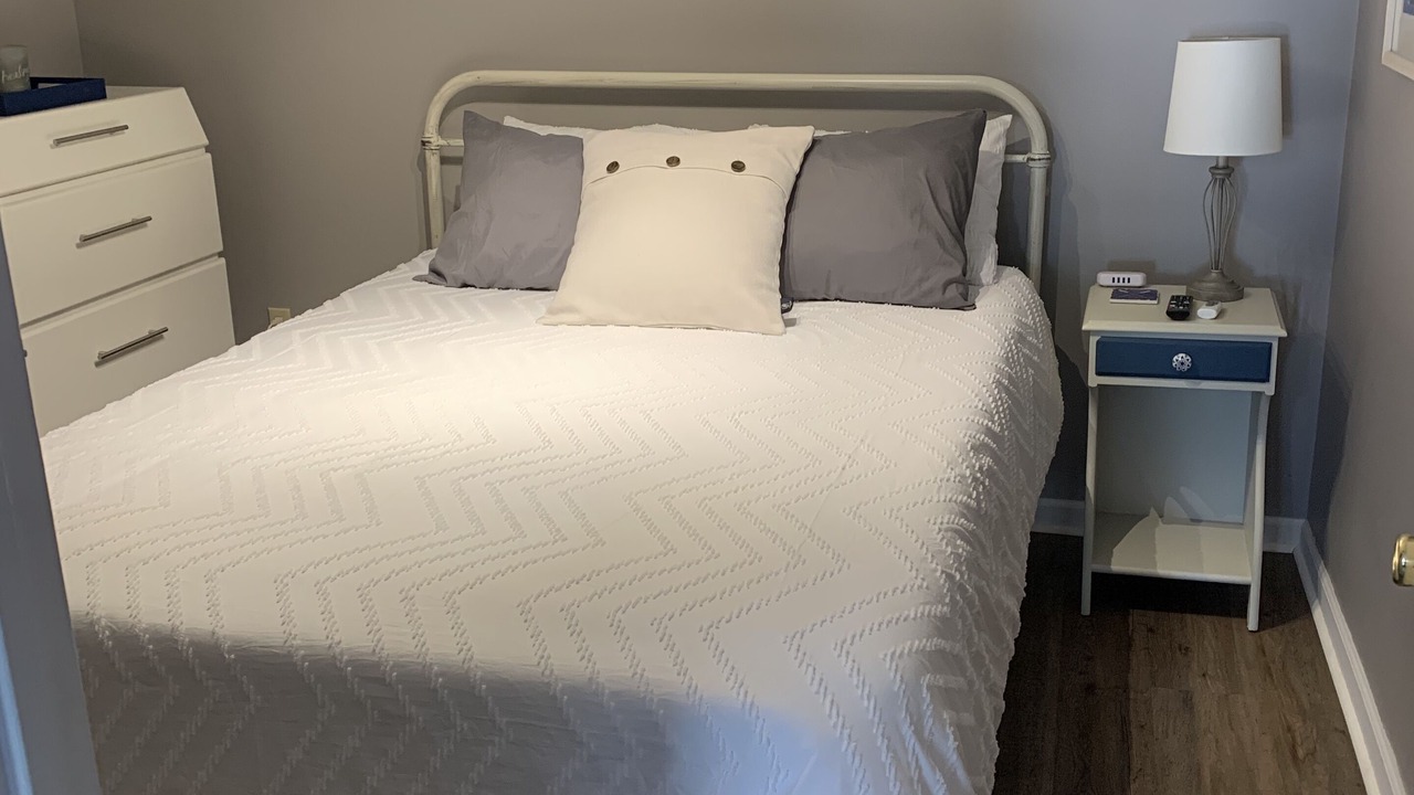 Photo of Bedroom in Durhamville