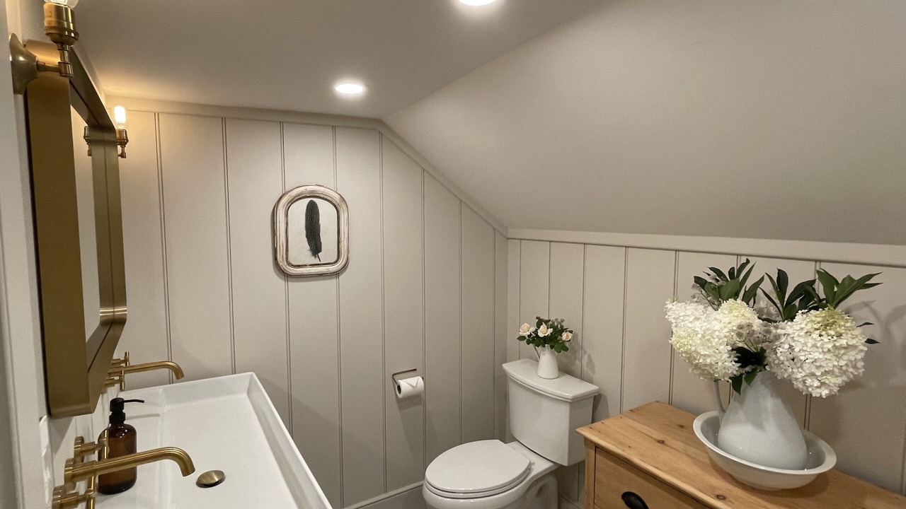 Photo of Bathroom in Stowe Village Historic District