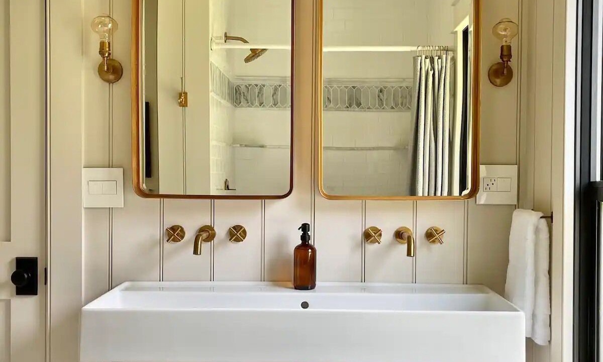 Photo of Bathroom in Stowe Village Historic District