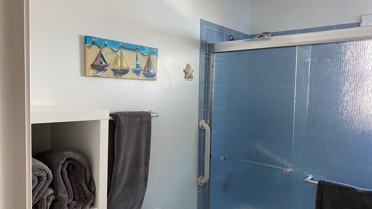 Photo of Bathroom in Whitmore Lake