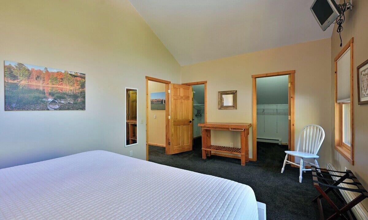 Photo of Bedroom in Iron River