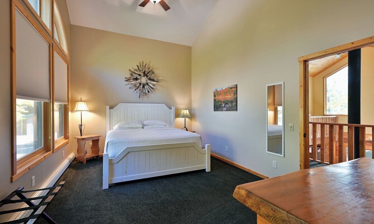 Photo of Bedroom in Iron River