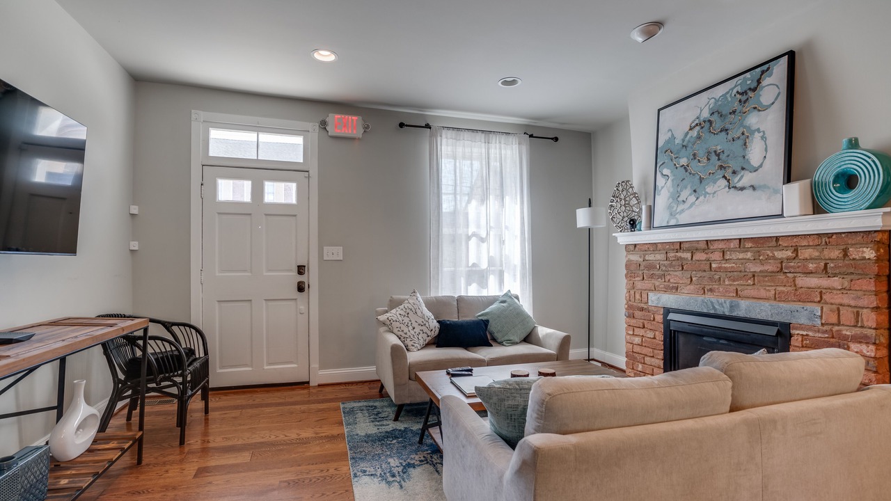 Photo of Livingroom in Frederick