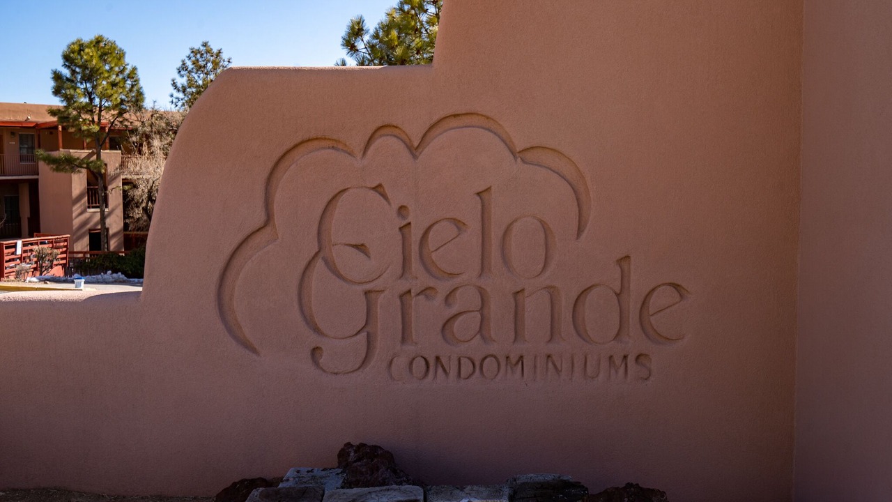 Photo of Others in Santa Fe