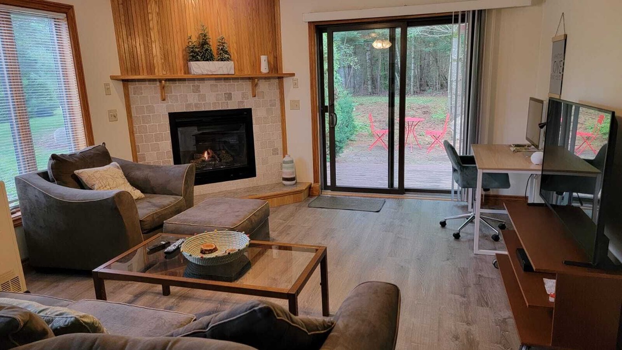 Photo of Livingroom in Twin Mountain