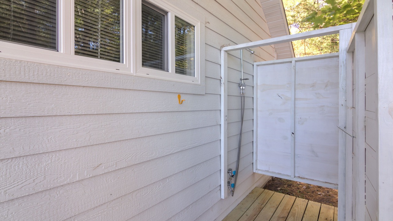 Photo of Outdoor in Northwoods Beach