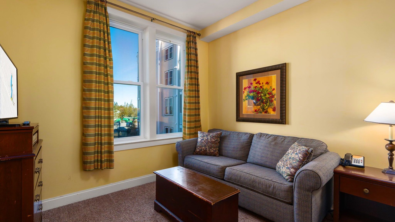 Photo of Livingroom in Snowshoe